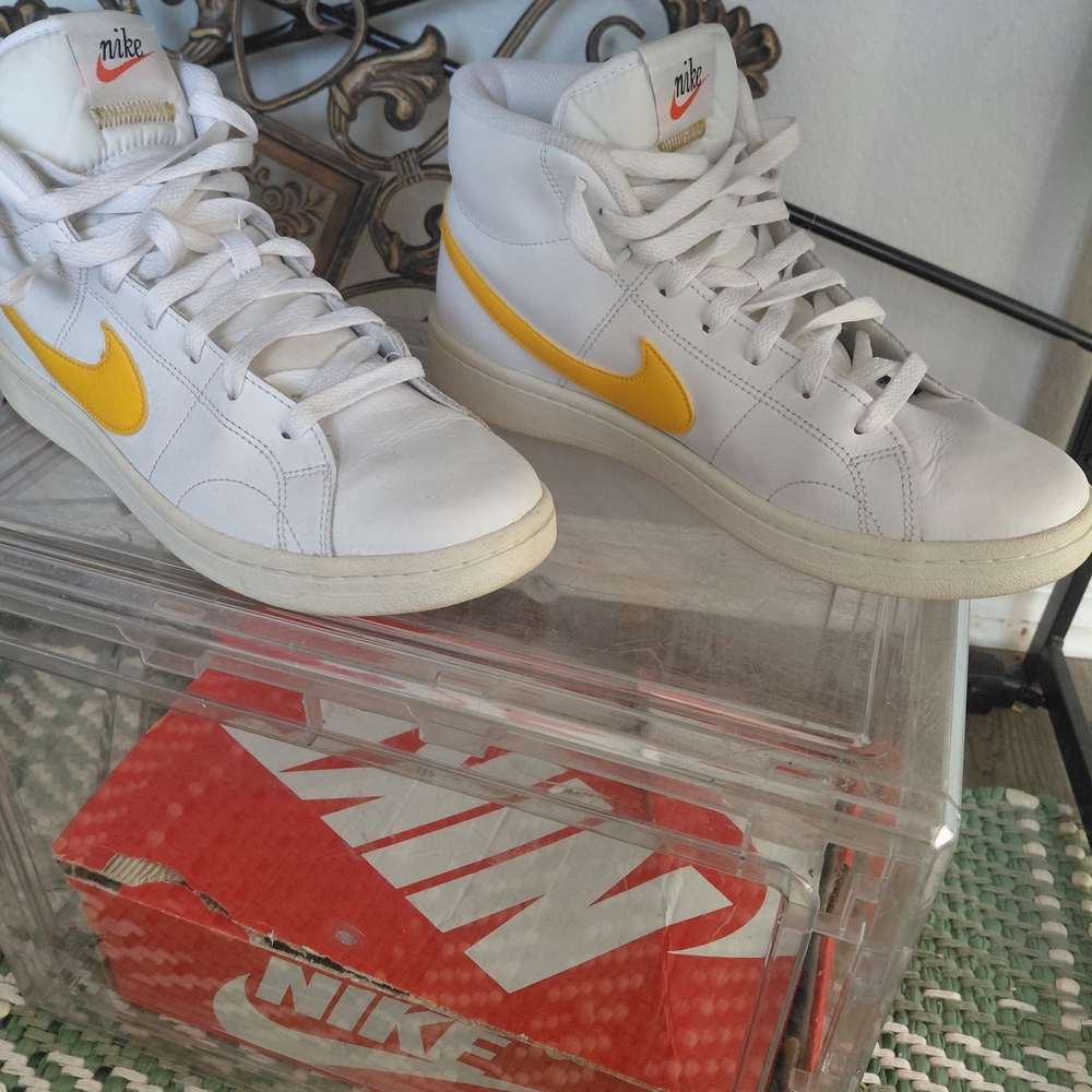 Nike High-Top White and Yellow Sneakers